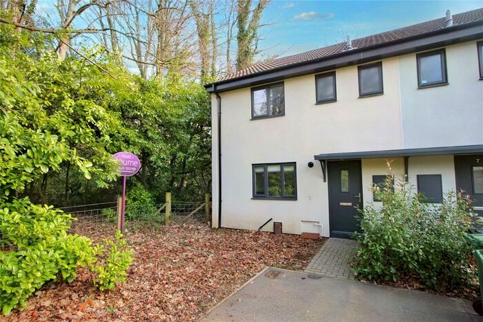 2 Bedroom End Of Terrace House To Rent In St. Lucia Park, Bordon, Hampshire, GU35