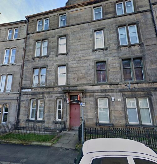 3 Bedroom Flat To Rent In Murieston Crescent, Edinburgh, EH11