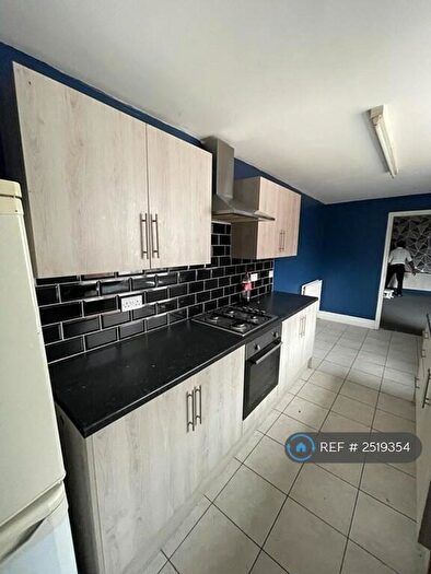 2 Bedroom Bungalow To Rent In Saint Leonard Street, Sunderland, SR2