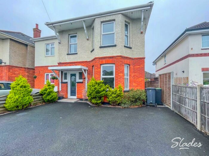 4 Bedroom Semi-Detached House To Rent In Coombe Avenue, Bournemouth, Dorset, BH10