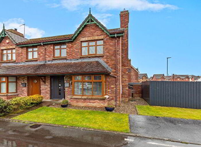 3 Bedroom Semi-Detached House For Sale In Stonebridge Green, Newtownards, BT23