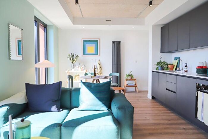 1 Bedroom Apartment To Rent In Glebe Street, Stoke-On-Trent, Staffordshire, ST4