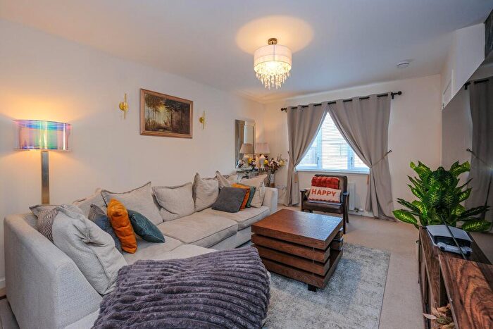 3 Bedroom Terraced House For Sale In Charleston Road North, Cove, Aberdeen, AB12