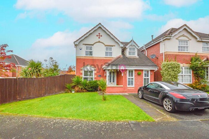 4 Bedroom Detached House For Sale In Colliers Trek, Barlborough, Chesterfield, S43