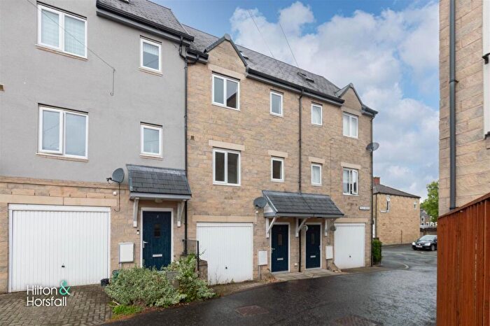3 Bedroom Town House For Sale In Vale Mews, Barrowford, BB9