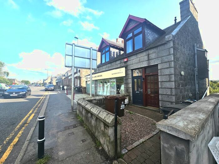 2 Bedroom Flat To Rent In North Deeside Road, Milltimber, Aberdeen, AB14