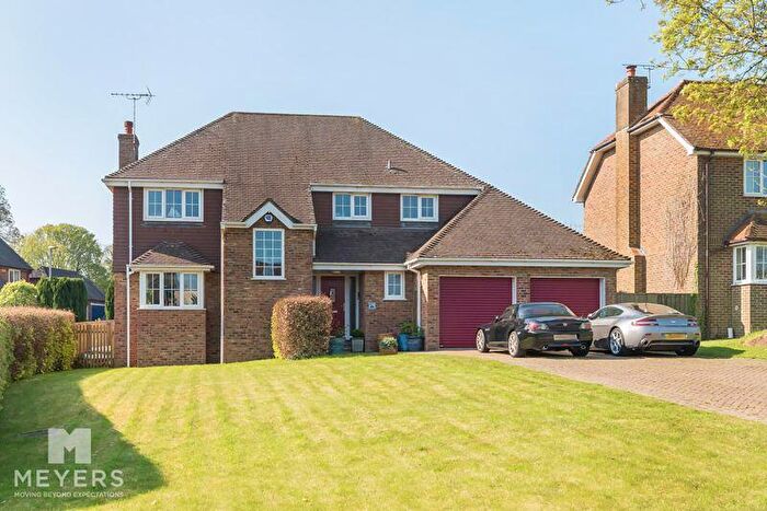 4 Bedroom Detached House For Sale In White Lovington, Bere Regis, BH20