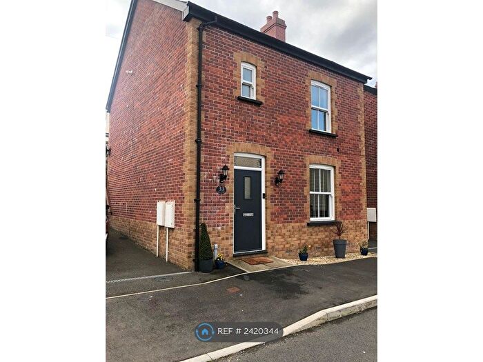 3 Bedroom Detached House To Rent In Rowan Way, Pontypool, NP4