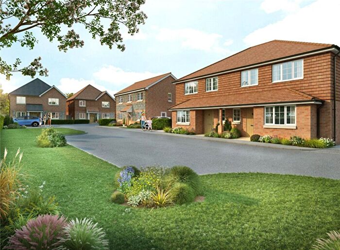 3 Bedroom Semi-Detached House For Sale In Foxlease, Chichester, PO20