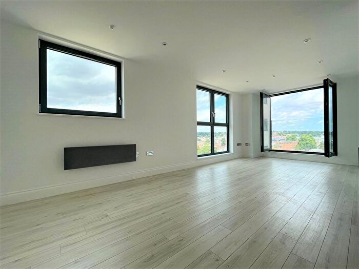 2 Bedroom Flat To Rent In Key Street, Ipswich, IP4