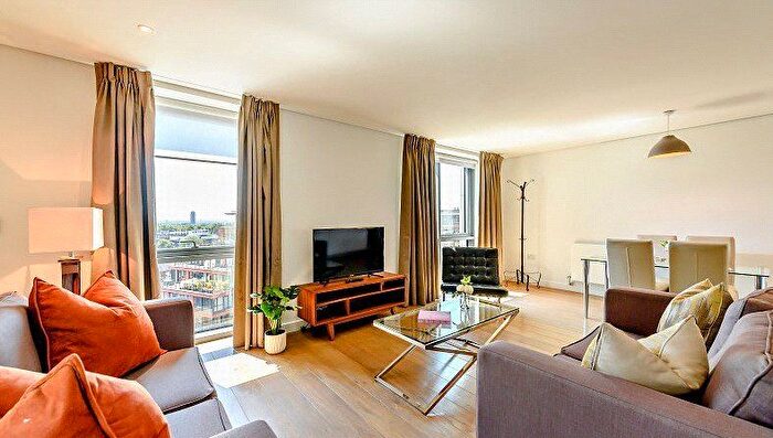 2 Bedroom Flat To Rent In Merchant Square East, London, W2