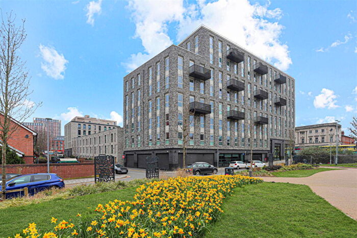 1 Bedroom Flat For Sale In Atelier Gardens Chapel Street, Manchester, M3