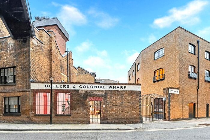2 Bedroom Flat For Sale In Butlers Amp; Colonial Wharf, Shad Thames, London, SE1