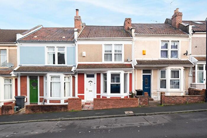 3 Bedroom Terraced House For Sale In Sandbach Road, Brislington, BS4