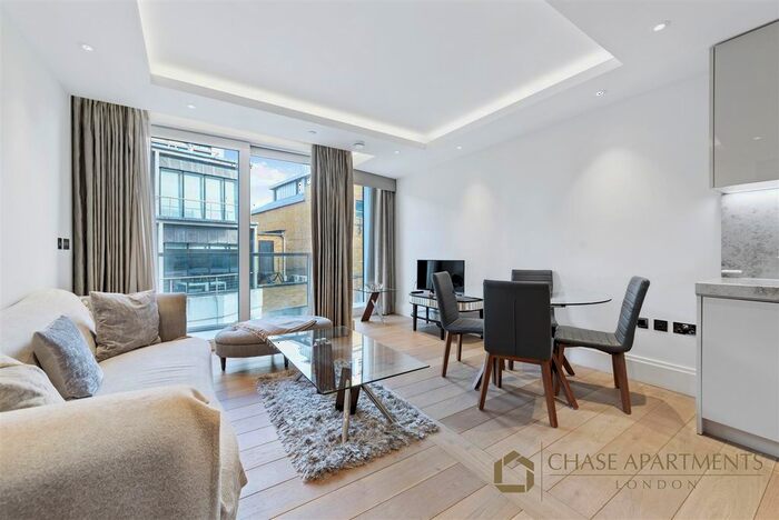 1 Bedroom Flat To Rent In Milford House, Strand, WC2R