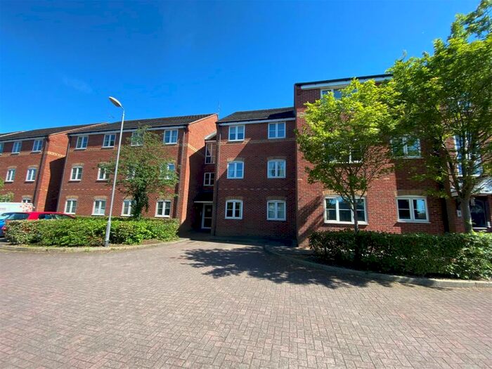 2 Bedroom Ground Flat To Rent In Sutton Court, Waterside, Longford, Coventry, CV6