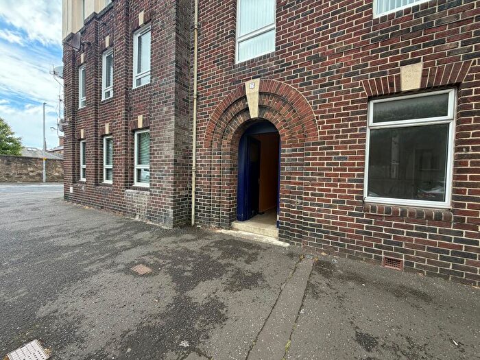 2 Bedroom Flat To Rent In Elba Street, KA8