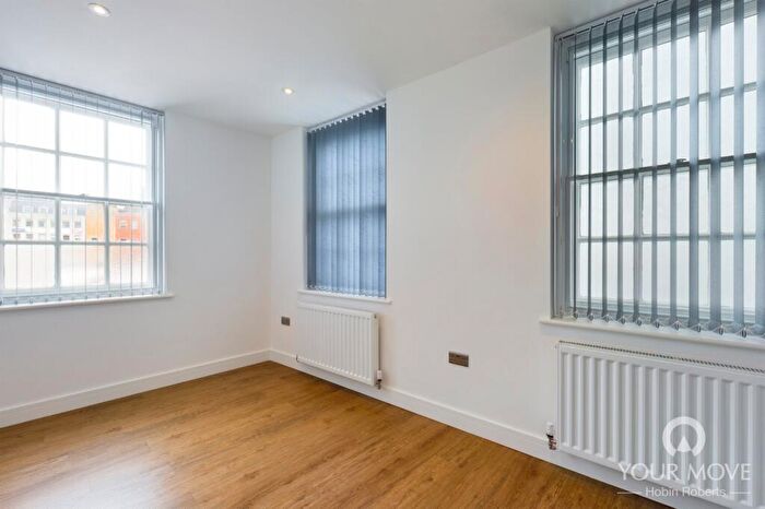 1 Bedroom Flat To Rent In Market Square, Northampton, NN1