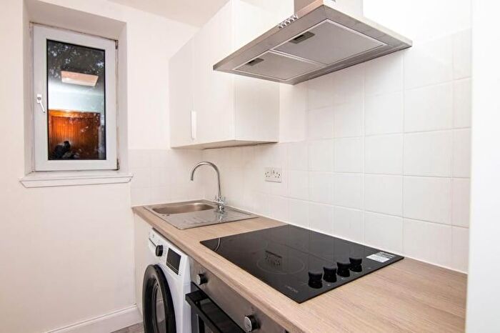 2 Bedroom Flat To Rent In Elmbank Rd, Aberdeen, AB24
