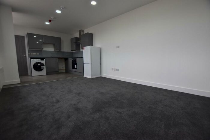 Studio To Rent In Abbey House, Burleys Way, Leicester, LE1
