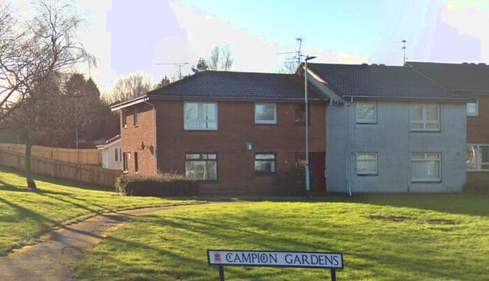 2 Bedroom Flat For Sale In Campion Gardens, Windy Nook, Gateshead, NE10