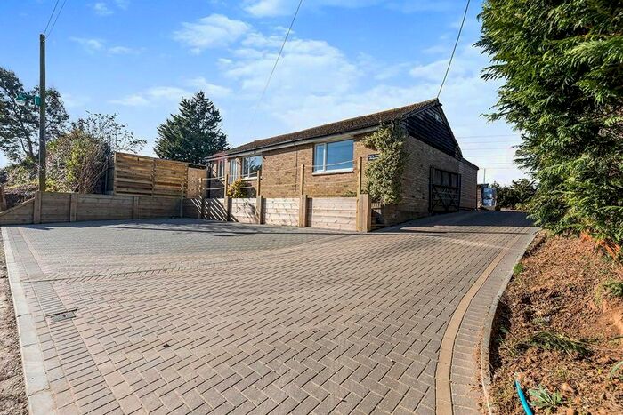 4 Bedroom Bungalow To Rent In Marley Lane, Finglesham, Deal, Kent CT14