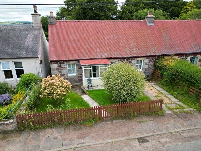 1 Bedroom Cottage For Sale In Covington Road, Thankerton, ML12