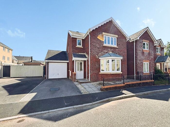 3 Bedroom Detached House For Sale In Ffordd Cambria, Pontarddulais, Swansea, West Glamorgan, SA4