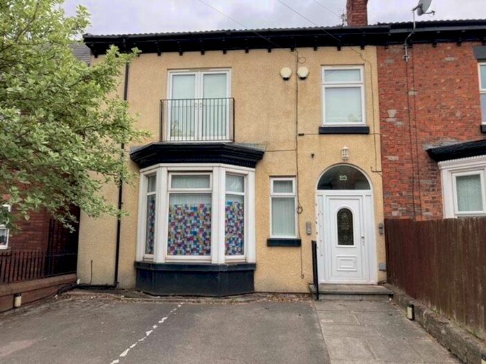 2 Bedroom Flat To Rent In Church Road, Waterloo, Liverpool, L22