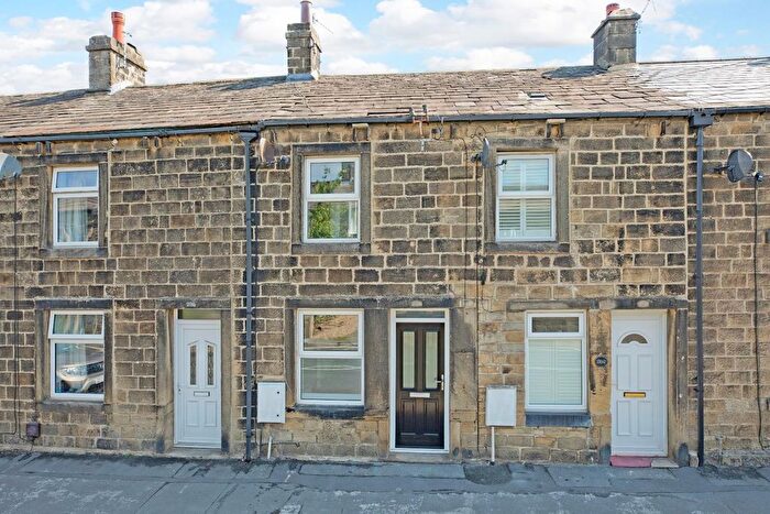 1 Bedroom Terraced House For Sale In West Terrace, Burley In Wharfedale, LS29