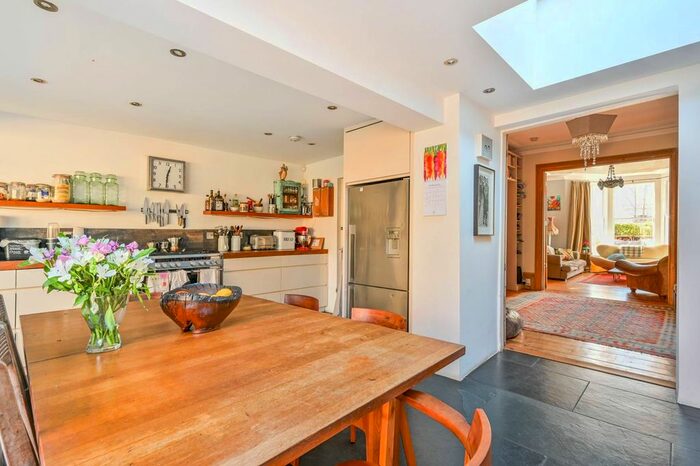 4 Bedroom Terraced House To Rent In Florence Road, Finsbury Park, London, N4