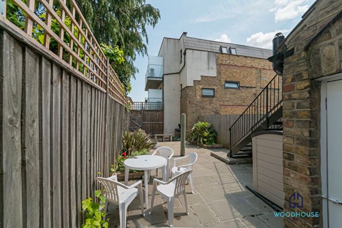1 Bedroom Flat To Rent In Trinity Road, London, N22