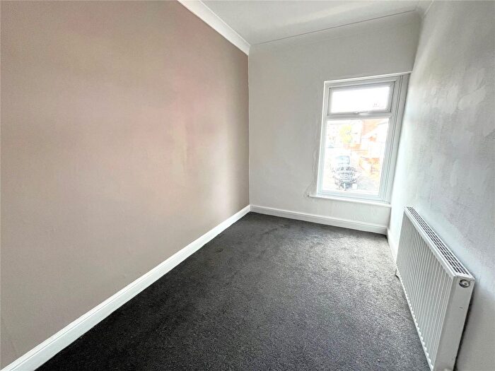 4 Bedroom Terraced House To Rent In Park Drive, Ilkeston, Derbyshire, DE7