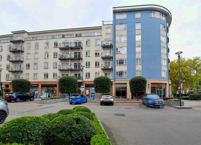 2 Bedroom Flat To Rent In Heritage Avenue, London, NW9