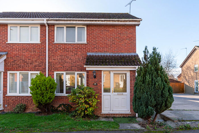 2 Bedroom End Of Terrace House For Sale In Goodwin Stile, Bishop's Stortford, Hertfordshire, CM23