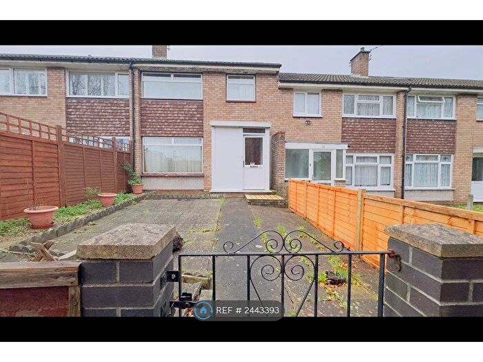3 Bedroom Terraced House To Rent In Boyce Drive, Bristol, BS2