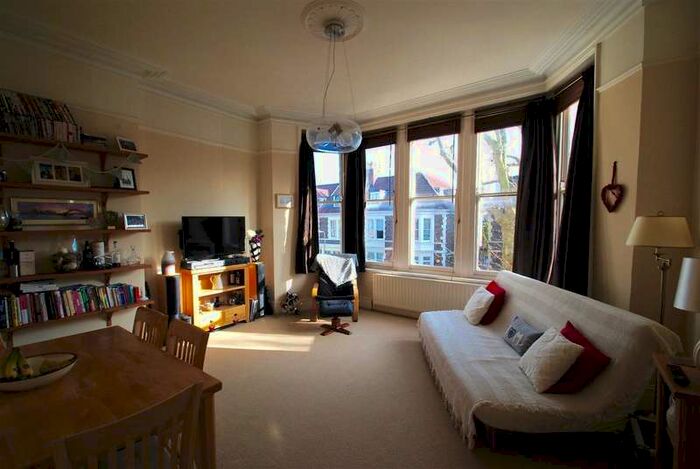 1 Bedroom Apartment To Rent In Blenheim Road, Redland, Bristol, BS6