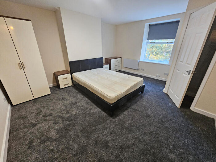 1 Bedroom House To Rent In Beecroft Street, Leeds, LS5