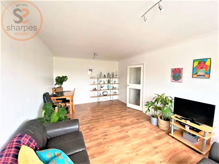 2 Bedroom Flat To Rent In C Haydons Road, Wimbledon, London, SW19