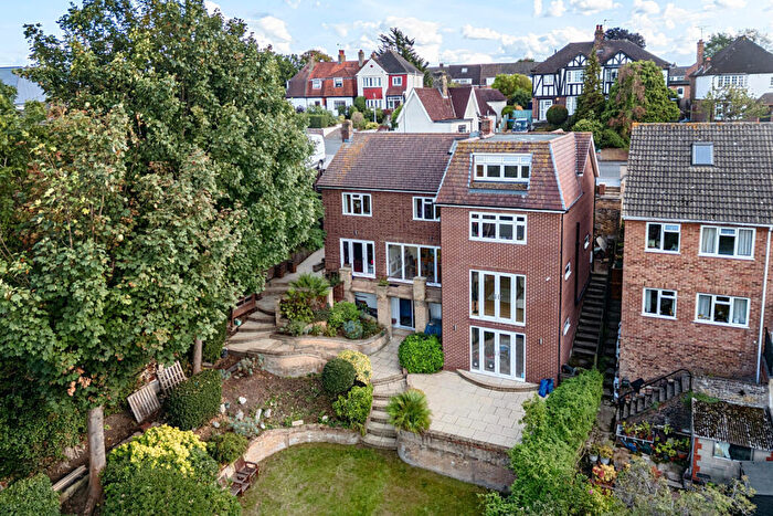8 Bedroom Detached House For Sale In Fremantle Road, Belvedere, DA17
