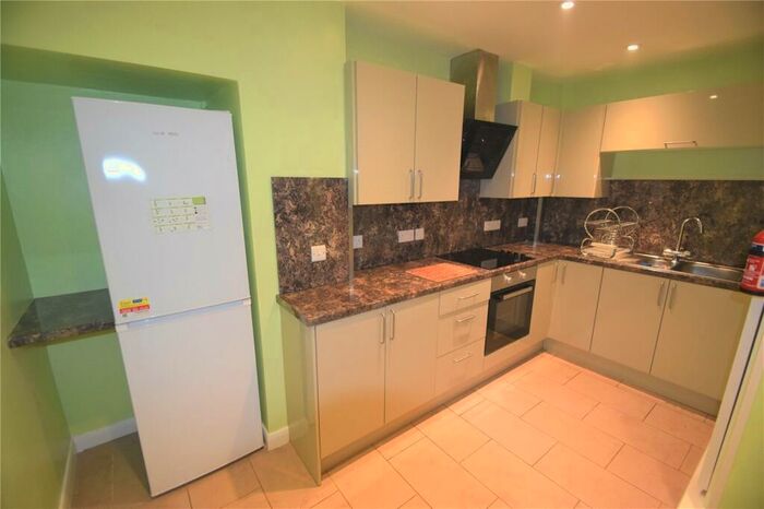 1 Bedroom Flat To Rent In Fore Street, Bampton, Devon, EX16