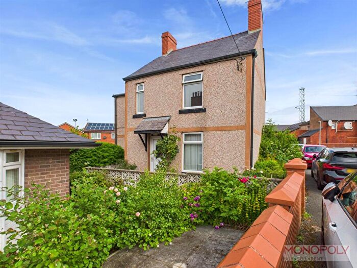 2 Bedroom Detached House For Sale In Bonc Wen, Rhosllanerchrugog, Wrexham, LL14