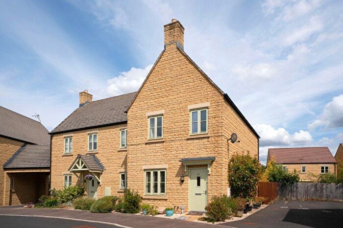 3 Bedroom End Of Terrace House To Rent In Lysander Way, Moreton-in-Marsh, Gloucestershire, GL56