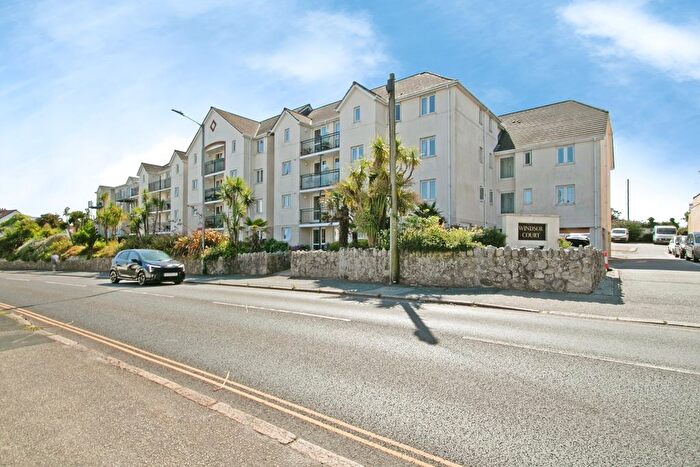 2 Bedroom Flat For Sale In Windsor Court, Mount Wise, Newquay, Cornwall, TR7