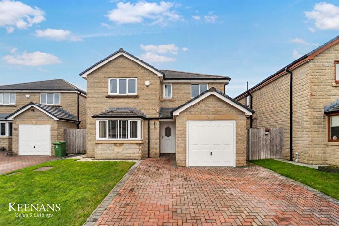 4 Bedroom Detached House For Sale In Hollin Way, Rawtenstall, Rossendale, BB4