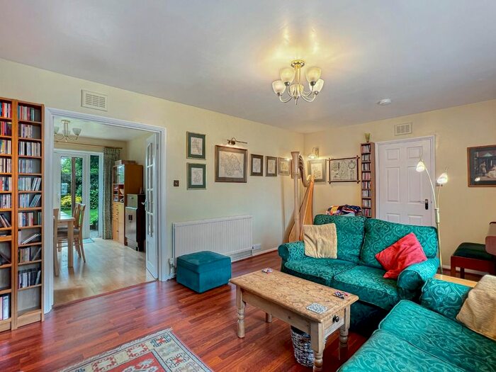 4 Bedroom Detached House For Sale In The Lanes, Over, Cambridge, CB24