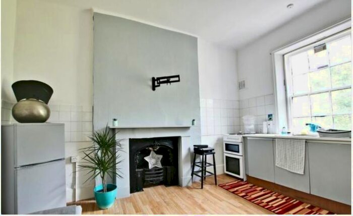 Studio To Rent In Widmore Road, Bromley, BR1