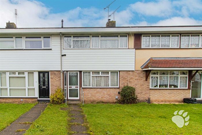 3 Bedroom Terraced House For Sale In Woolmer Green, Lee Chapel North, SS15