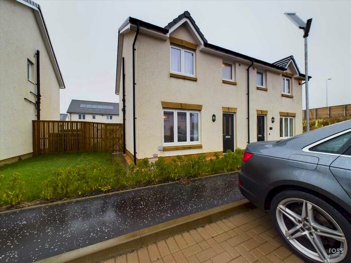 3 Bedroom Semi-Detached Villa To Rent In Scalpay Drive, Newton Mearns, Glasgow, G77