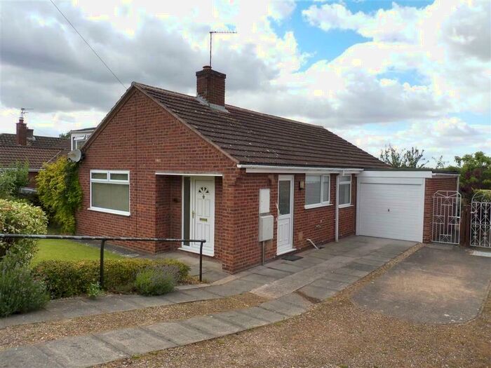 2 Bedroom Bungalow To Rent In Denton Avenue, Grantham, NG31